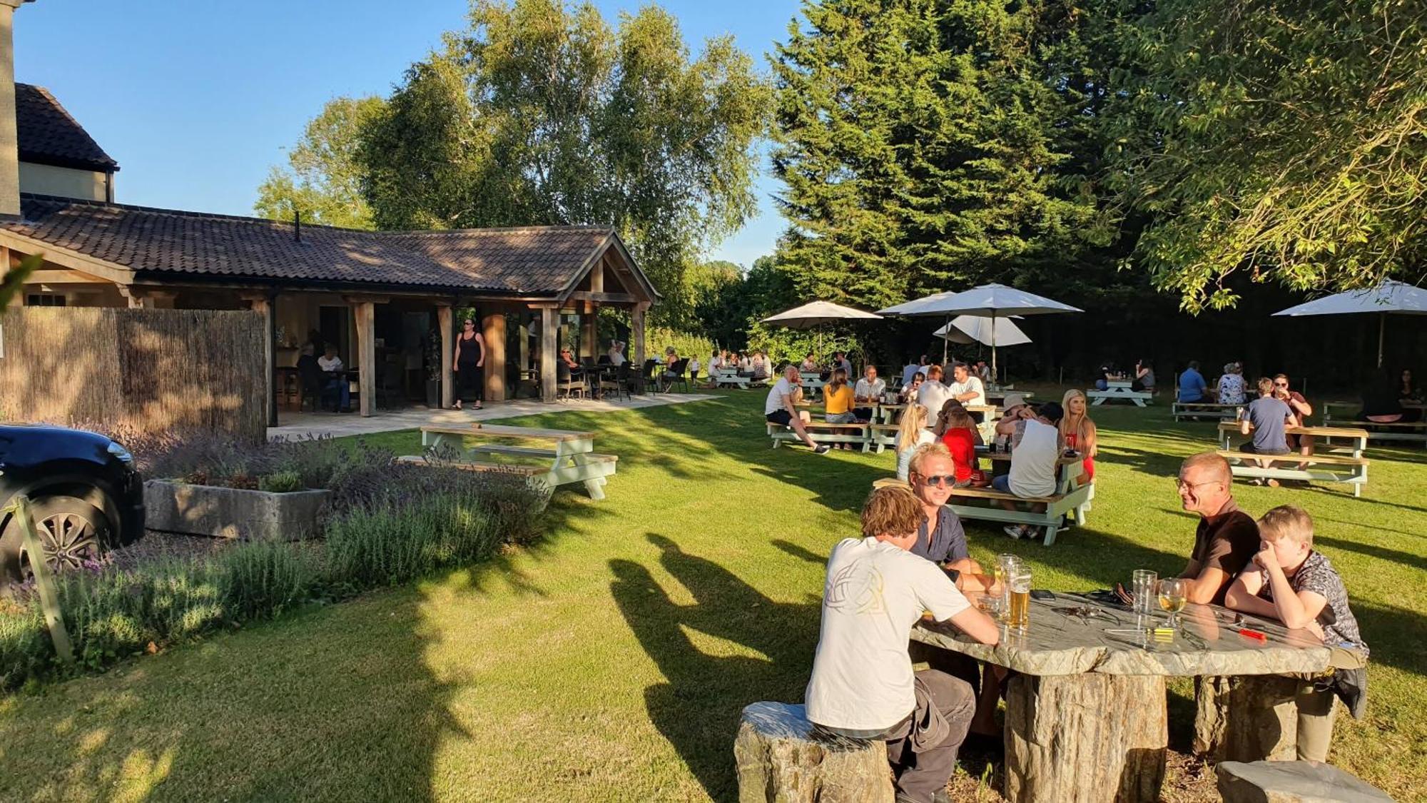 The Bedingfeld Arms Hotell Oxborough Eksteriør bilde