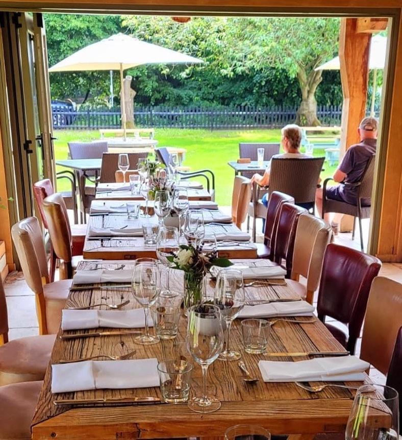 The Bedingfeld Arms Hotell Oxborough Eksteriør bilde